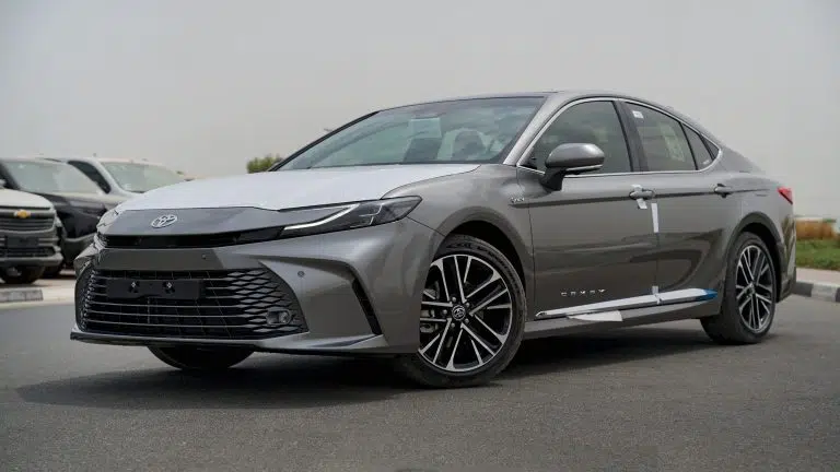 2025款丰田凯美瑞 Lumiere HEV 混合动力 2.5L