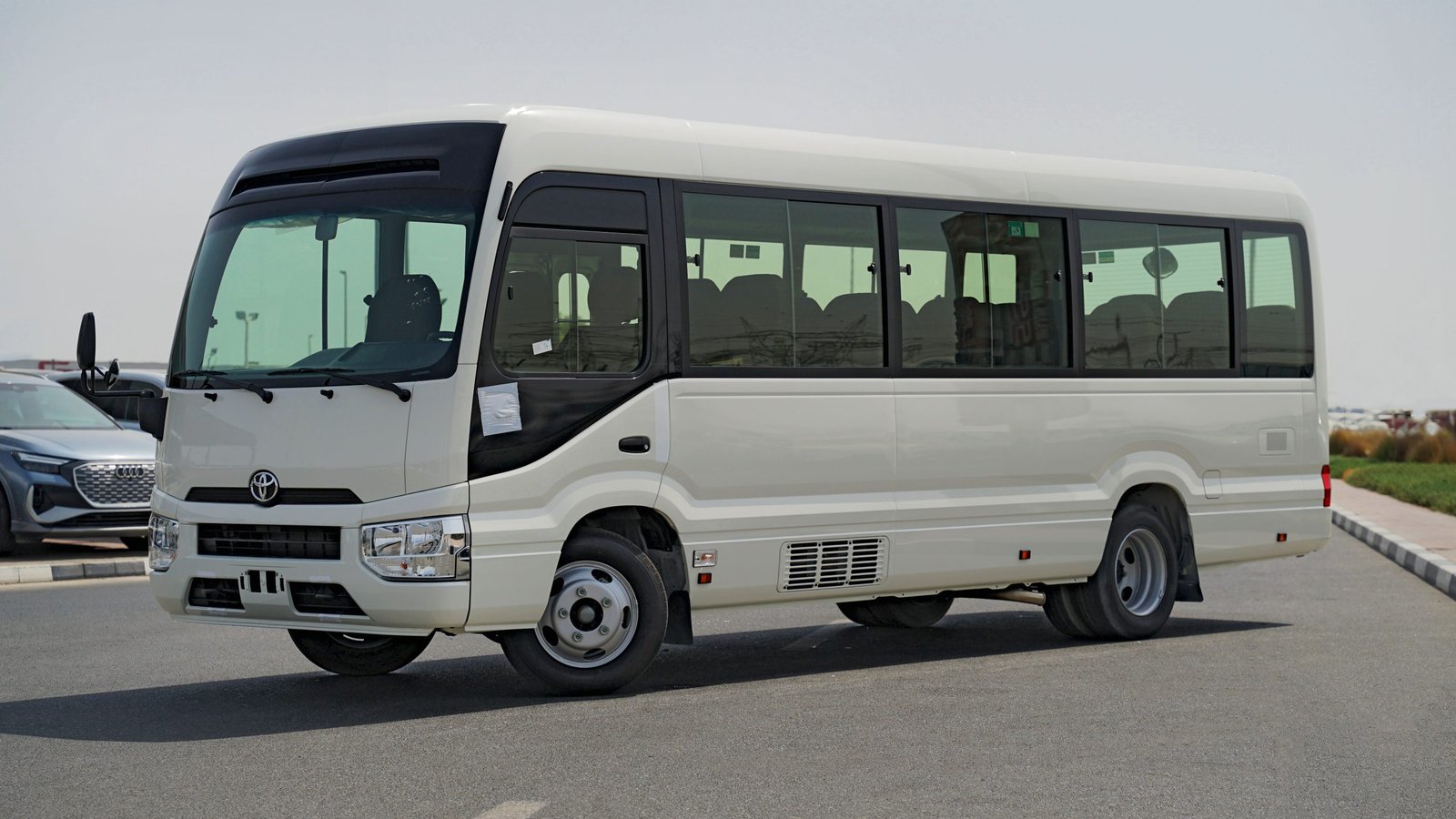Toyota Coaster 2.7L