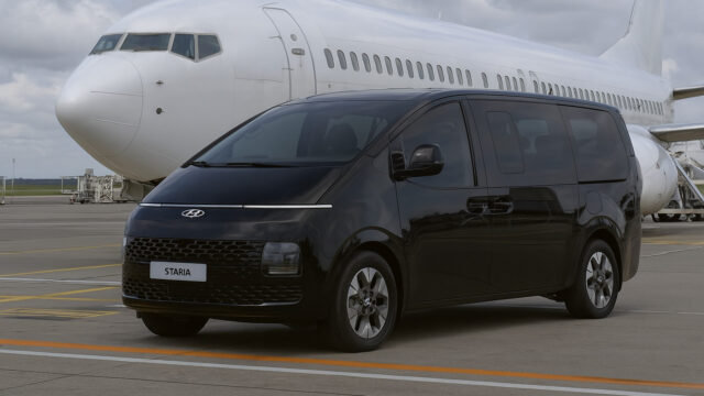 Hyundai Staria