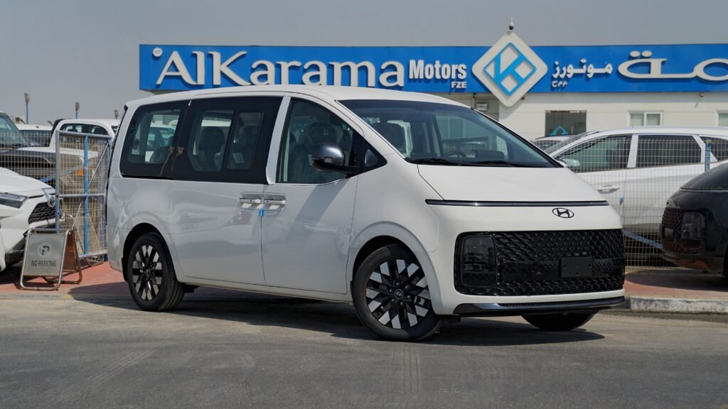 Hyundai Staria 9‑Seater Van