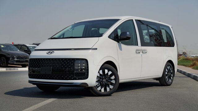Hyundai Staria 9‑Seater Van