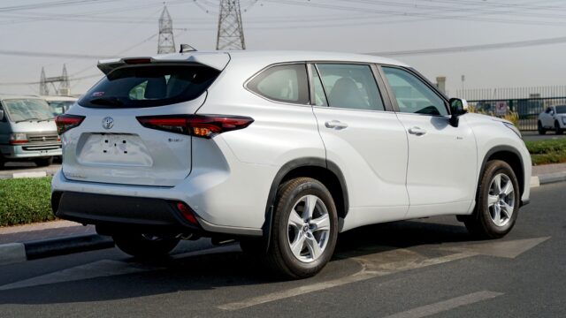 2025 Toyota Highlander 2.5L Hybrid A/T Brand-New