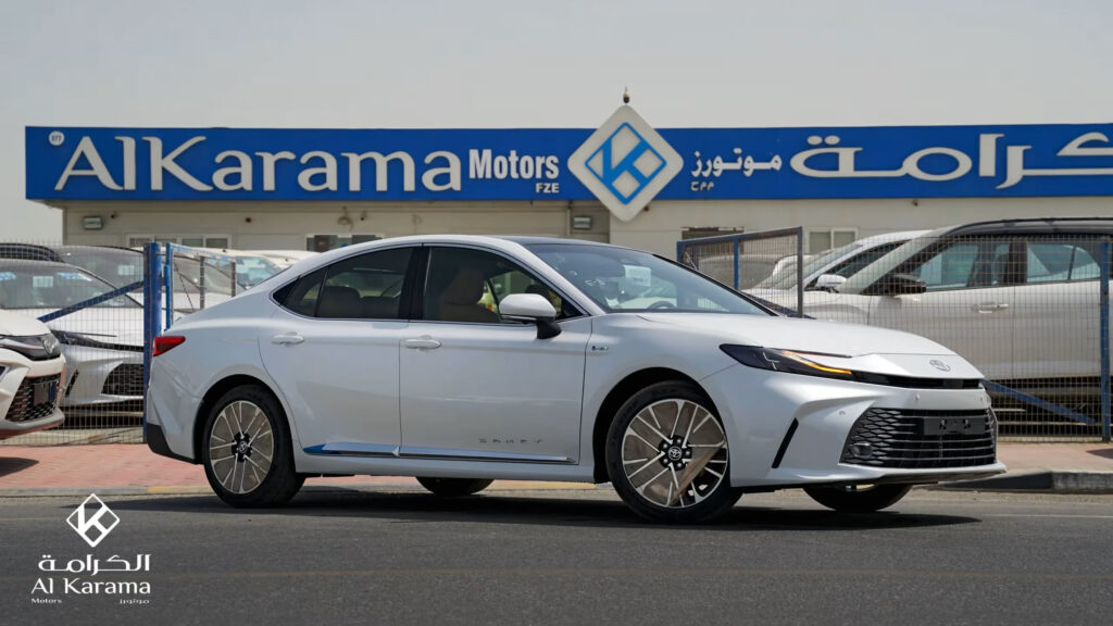 2025 Toyota Camry LE Hybrid Automatic