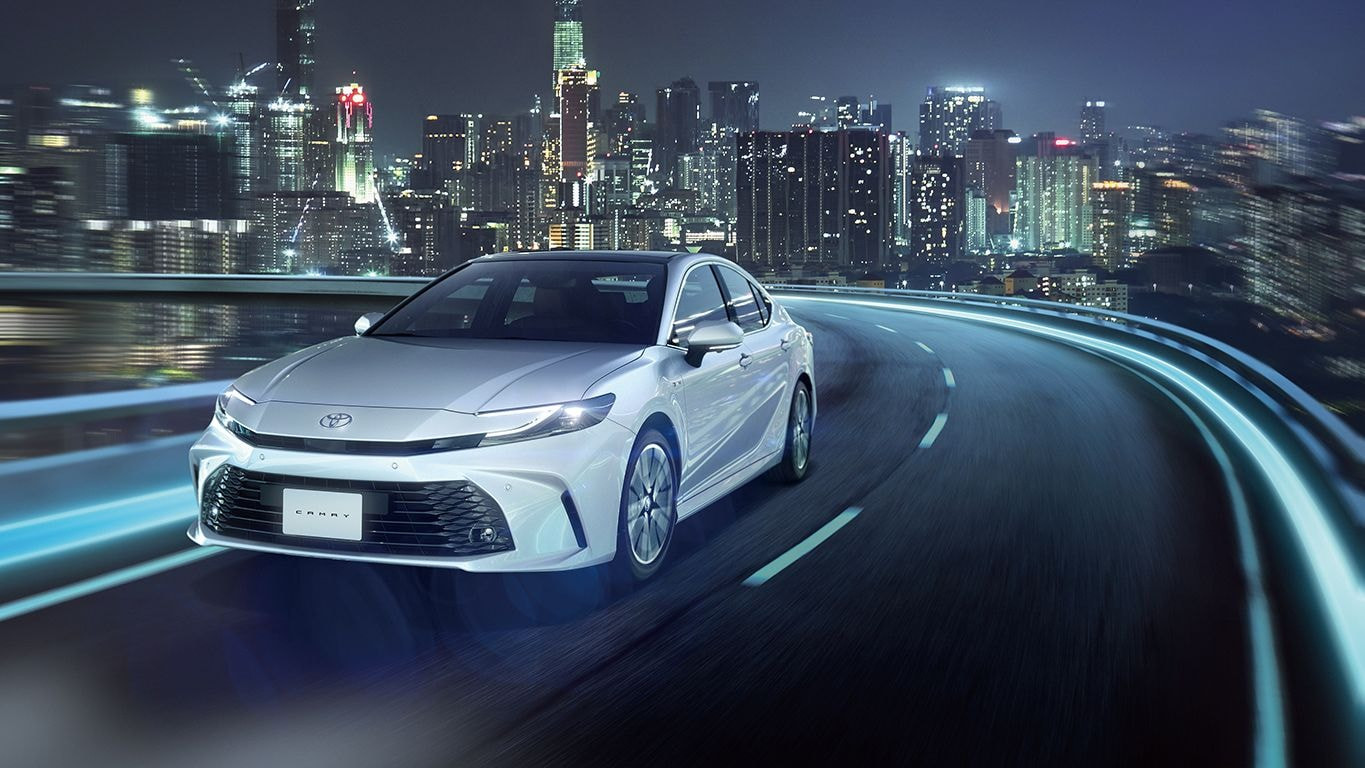 2025 Toyota Camry LE Hybrid Automatic