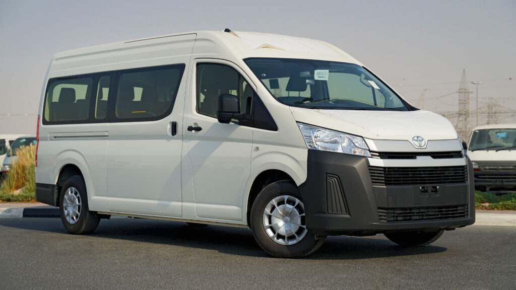Toyota HiAce Passenger HighRoof
