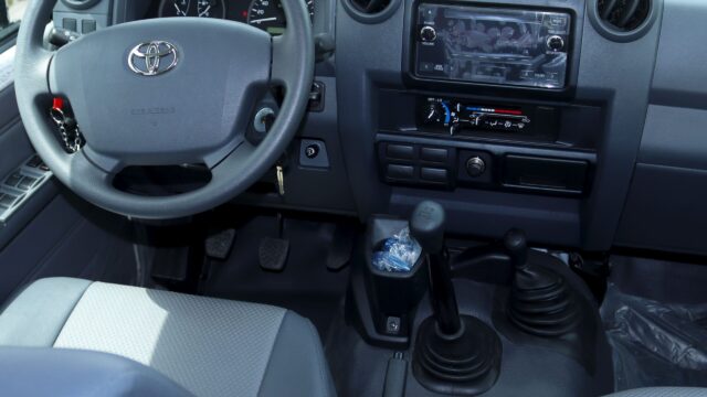 Toyota LC79 Double Cab Manual Pickup, 4.2L Diesel