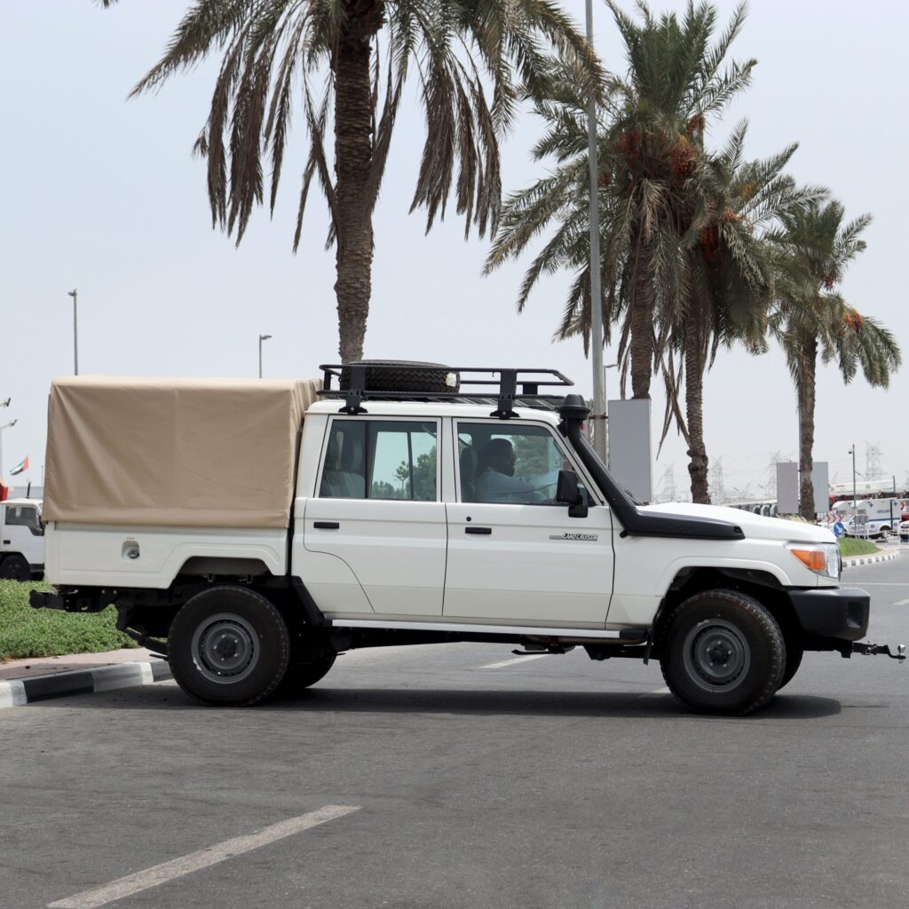 Toyota LC79 Double Cab Manual Pickup, 4.2L Diesel
