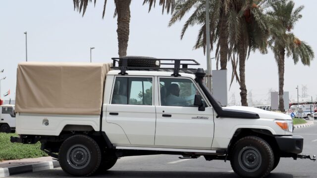 Toyota LC79 Double Cab Manual Pickup, 4.2L Diesel