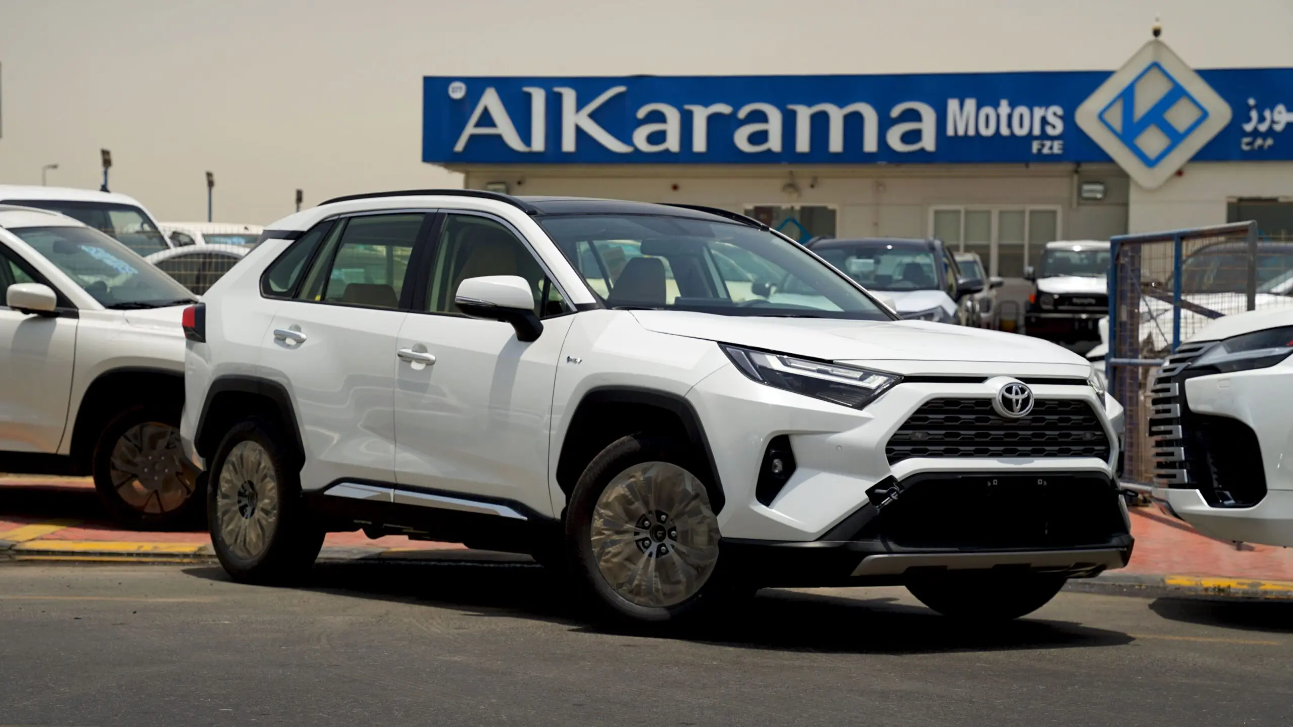 Toyota hybrid SUV available in the UAE