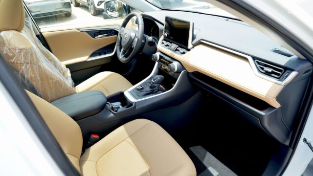 2025 Toyota RAV4 2.5Ltr Hybrid, Full Option With Sunroof