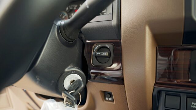 Toyota LC 79, 4.0L Petrol, Automatic