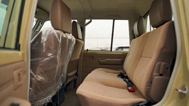 Toyota LC 79, 4.0L Petrol, Automatic