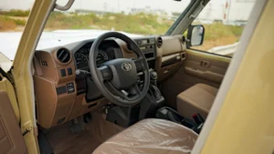 Toyota LC 79, 4.0L бензин, автоматическая коробка передач