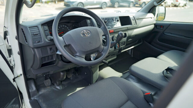 2025 Toyota HiAce 2.5L