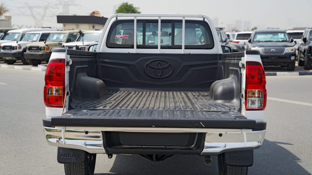 2026 Toyota Hilux 2.4Ltr Diesel GLX