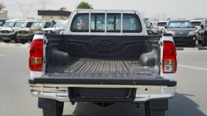 2026款丰田Hilux 2.4升柴油GLX