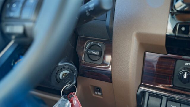 2025 Toyota LC76 4.0L Petrol Hardtop in Dubai