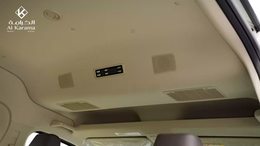 Toyota Hiace GL rear passenger air-conditioning vents