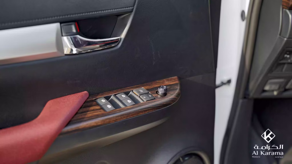 Power window and mirror controls in 2026 Toyota Hilux V6