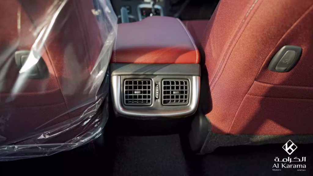 Rear air-conditioning vents in 2026 Toyota Hilux V6