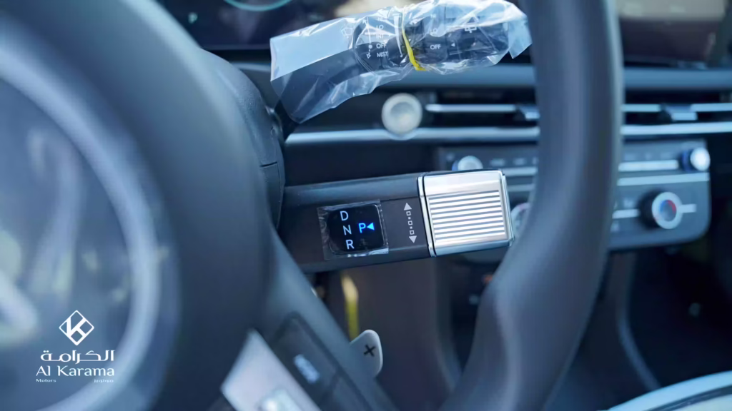 Hyundai Tucson column-mounted gear selector controls