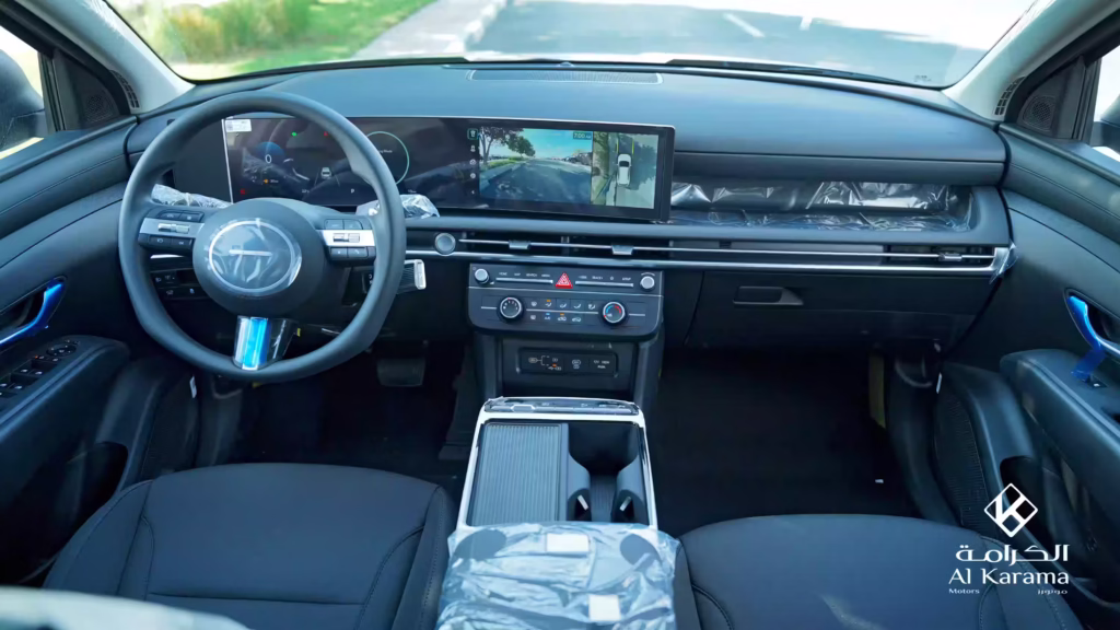 Hyundai Tucson Mid Option dashboard infotainment display