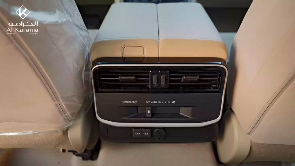 Toyota Land Cruiser LC300 rear air conditioning vents and controls