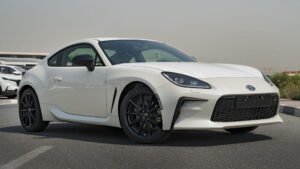2025 Toyota GR86 2.4L Petrol, Automatic Coupe | Export - image 2